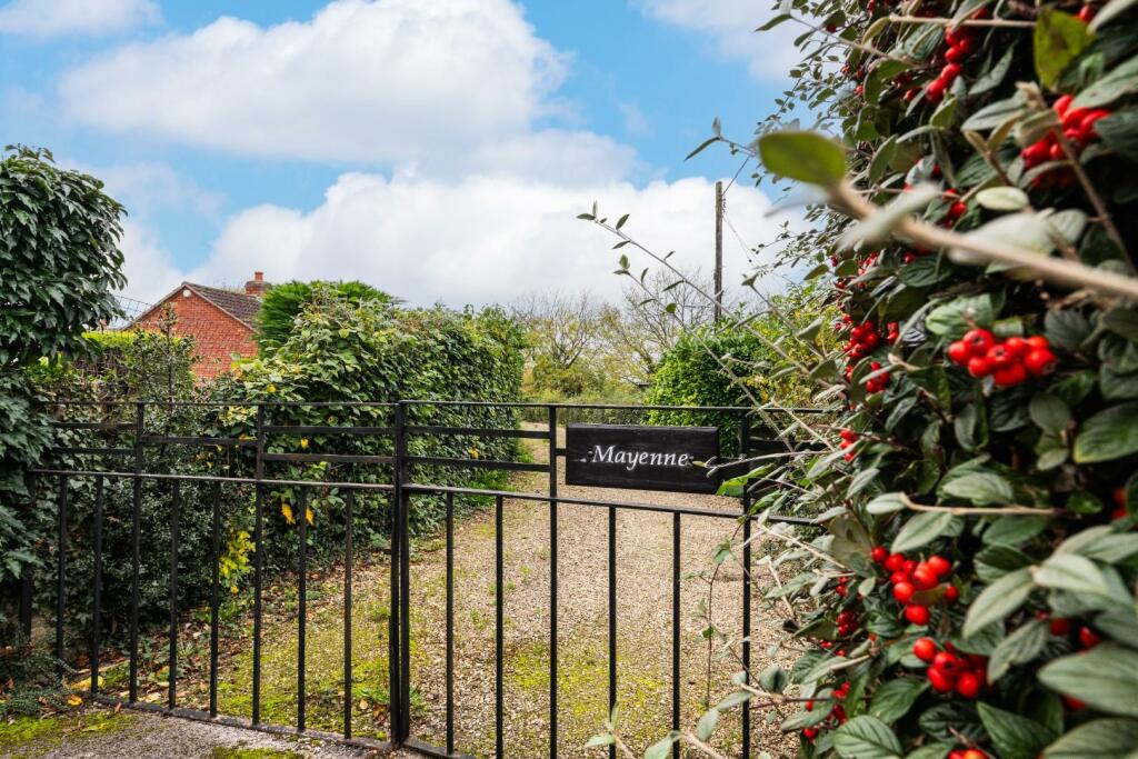 Additional property image - Top Street, Southam