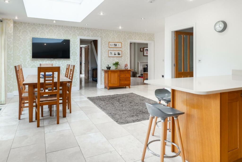 Additional property image - Bascote Rise, Southam