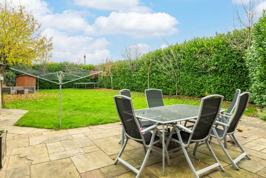 Additional property image - Bascote Rise, Southam
