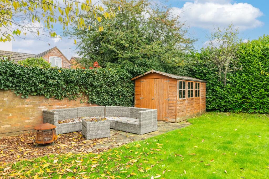 Additional property image - Bascote Rise, Southam