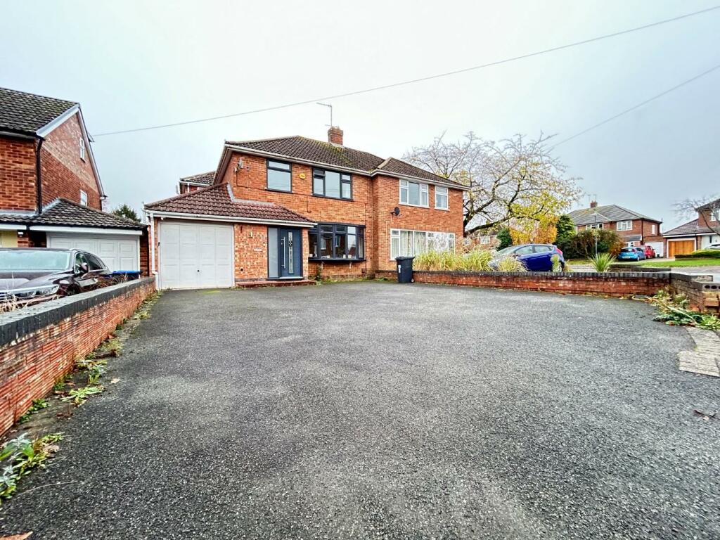 Additional property image - Beaufort Avenue, Royal Leamington Spa