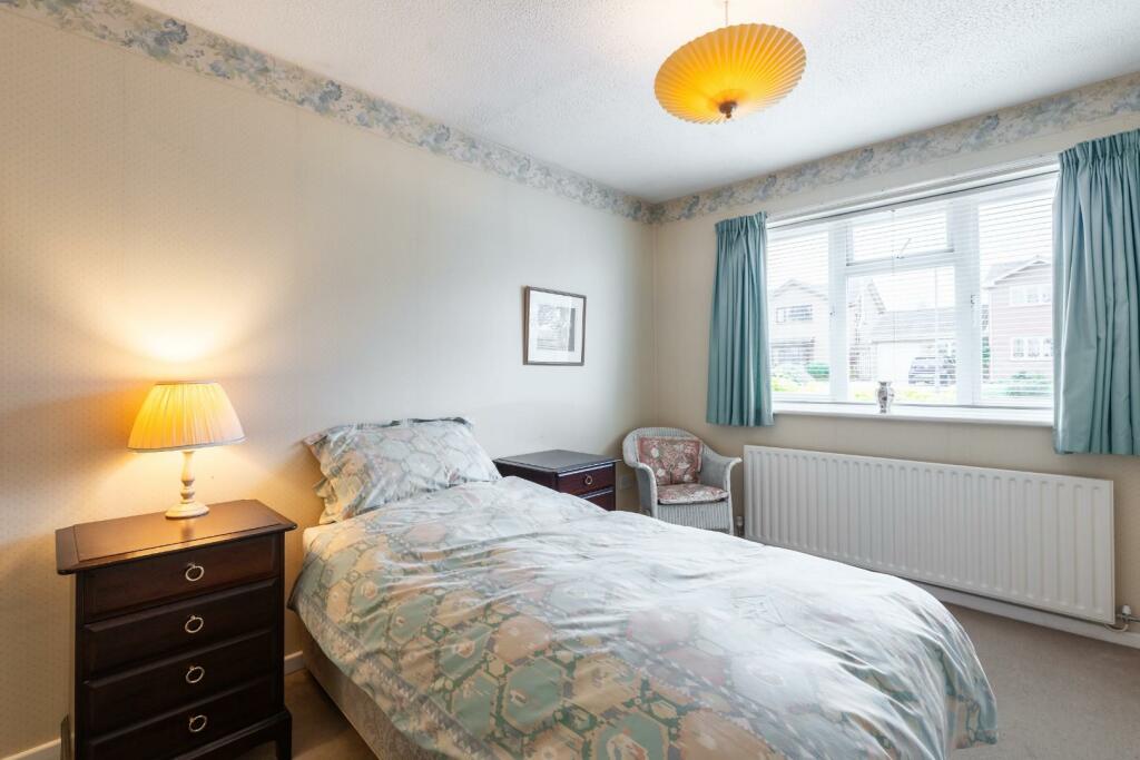 Additional property image - Warren Close, Royal Leamington Spa