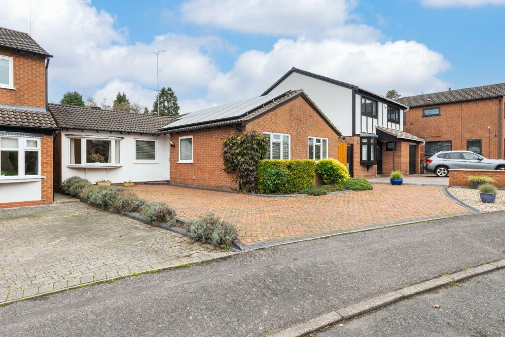 Additional property image - Warren Close, Royal Leamington Spa