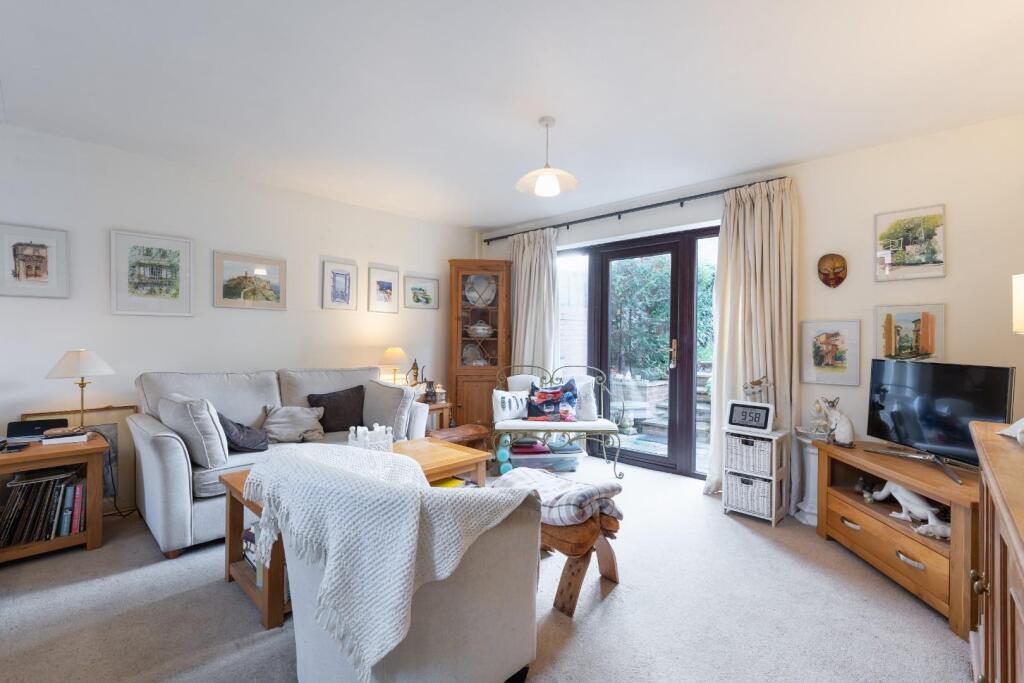 Additional property image - Southam Road, Leamington Spa