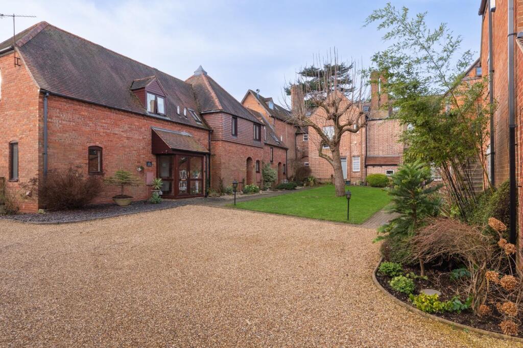 Additional property image - Southam Road, Leamington Spa