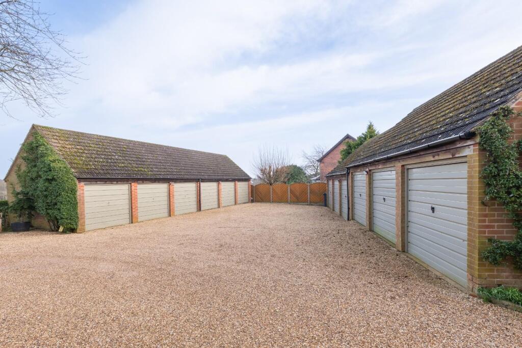 Additional property image - Southam Road, Leamington Spa