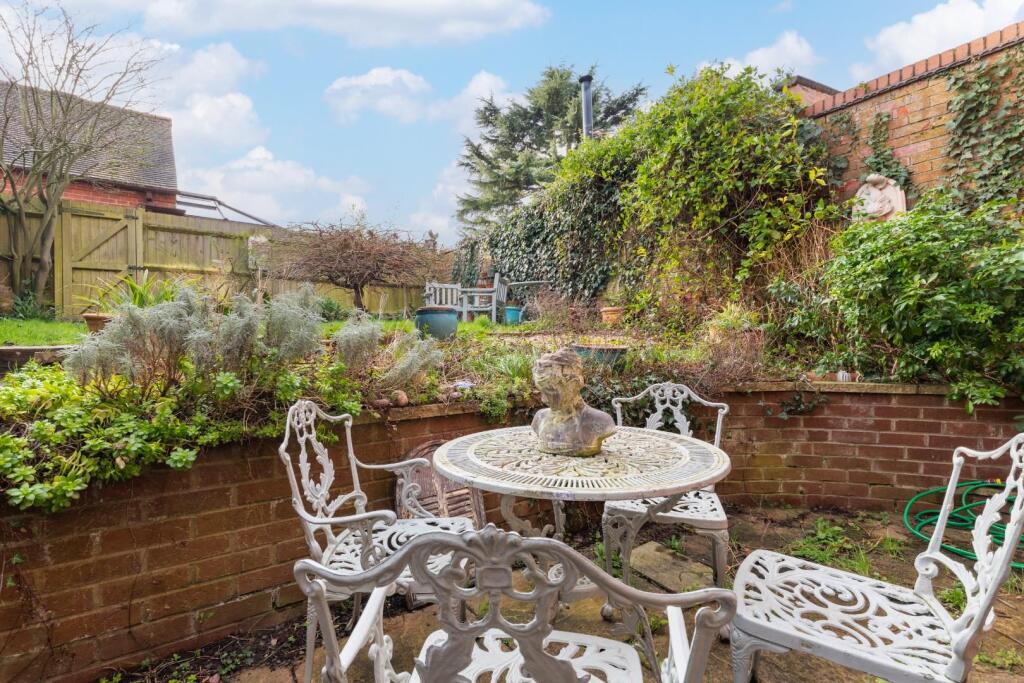 Additional property image - Southam Road, Leamington Spa