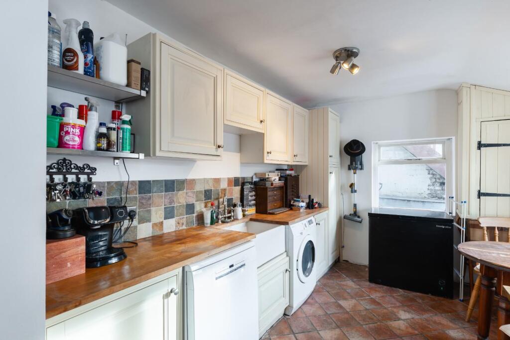 Additional property image - Bull Street, Southam