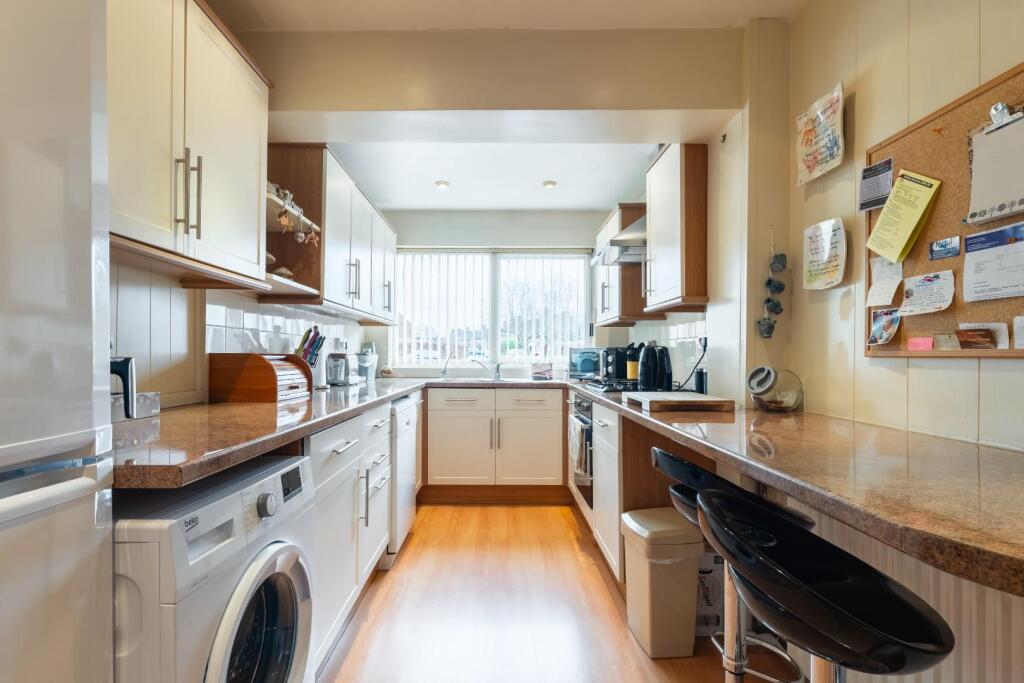 Additional property image - Park Lane, Harbury, Leamington Spa