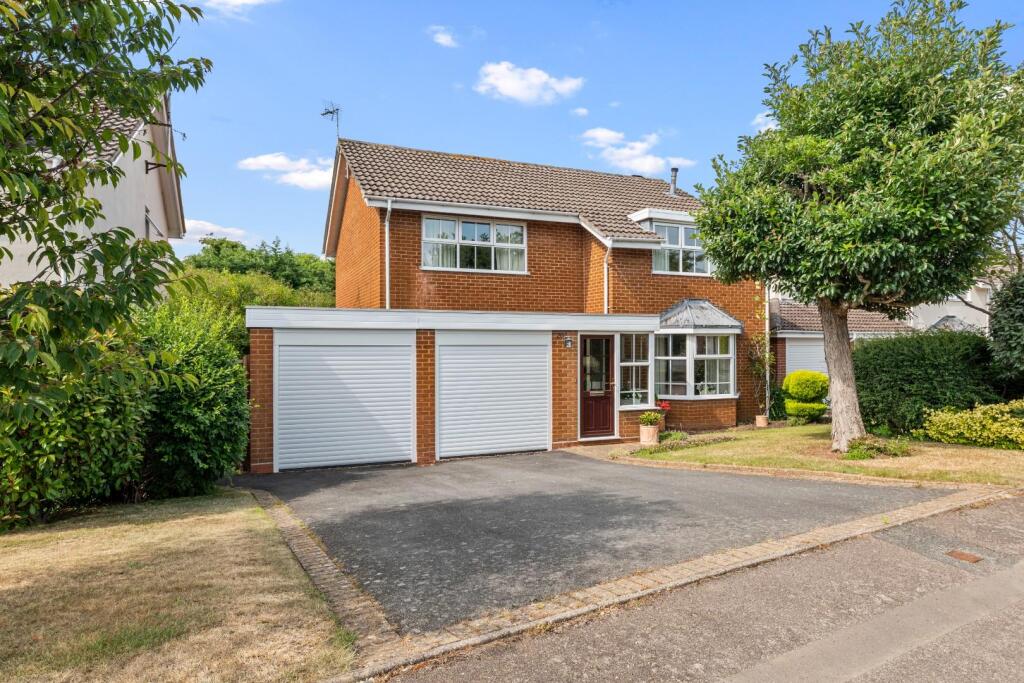 Main image of property: Ashley Crescent, Warwick