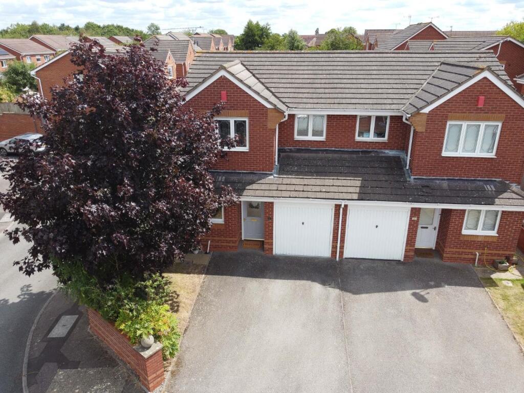 Main image of property: Bushy End, Heathcote, Warwick