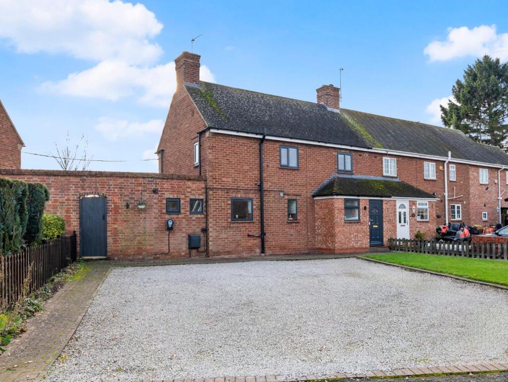 Main image of property: St. Michaels Close, Ufton, Leamington Spa