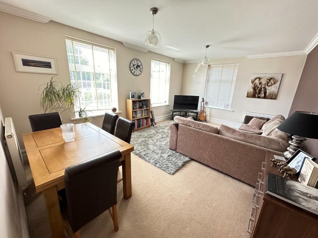 Additional property image - Blackwell Lane, Hatton Park, Warwick
