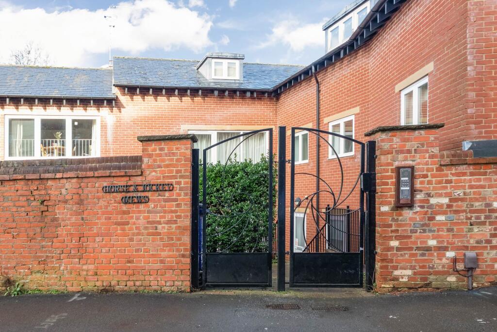 Main image of property: Horse & Jockey Mews, St. Bernard`s Road, Walton Manor