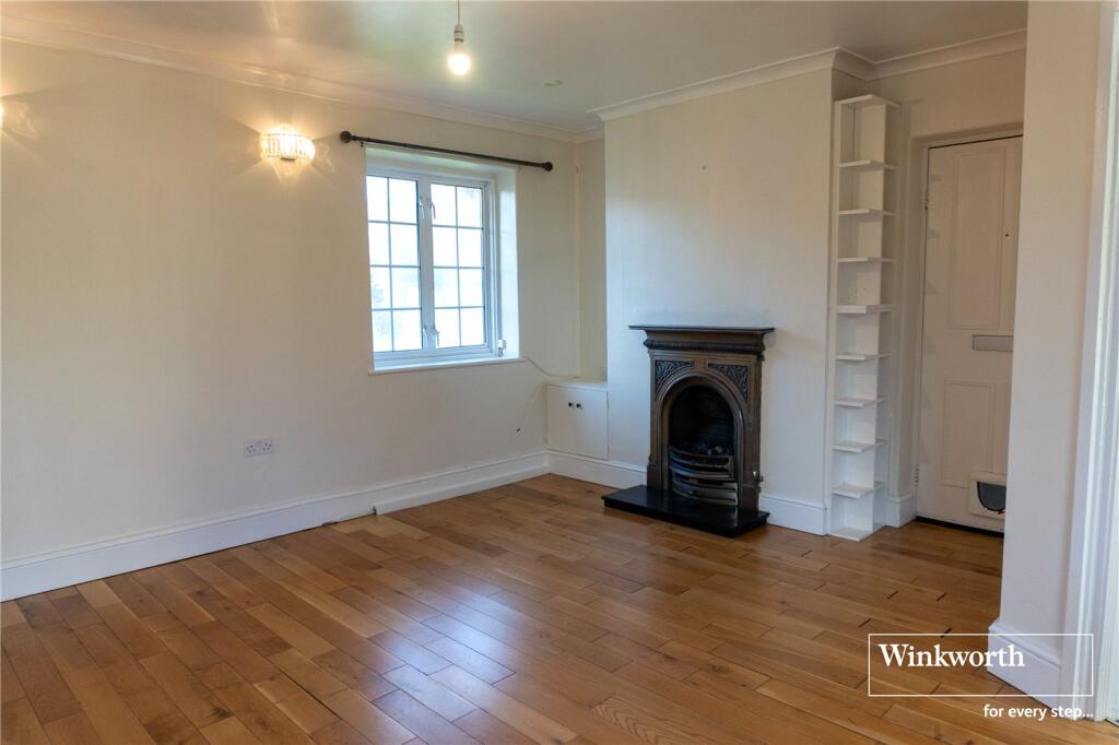 Main image of property: Roe Lane, Kingsbury, NW9
