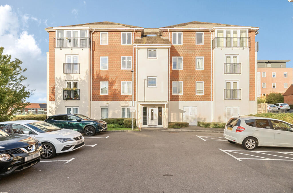 Main image of property: Regis Park Road, Reading, Berkshire
