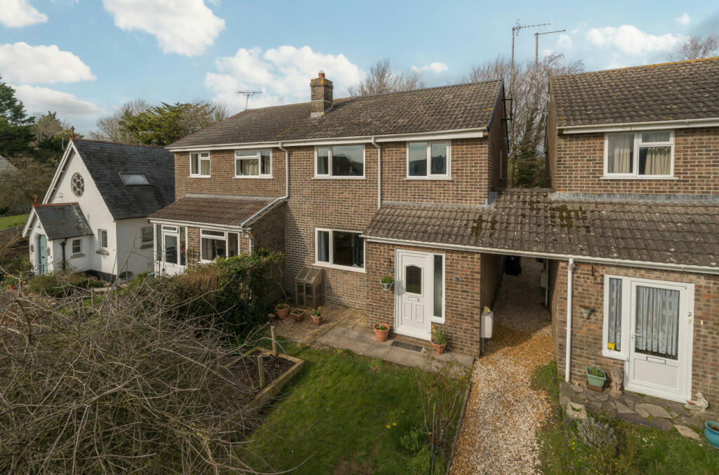 3 bedroom semidetached house for sale in Locks Lane, Stratton