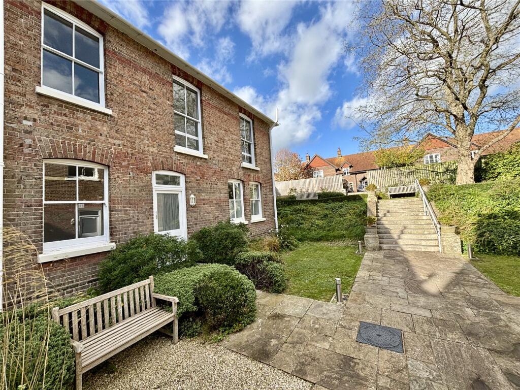 Main image of property: High West Street, Dorchester, DT1