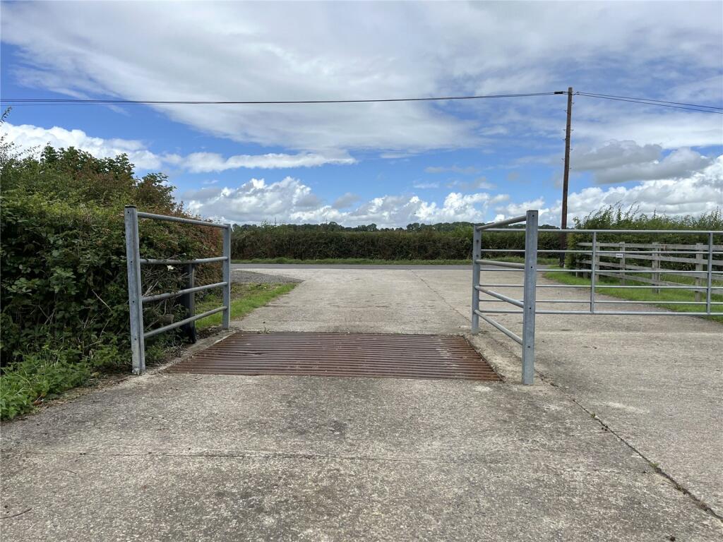 Additional property image - South View, West Camel Road, Queen Camel, Yeovil, BA22