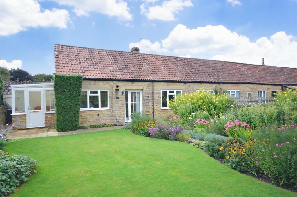 3 bedroom bungalow for sale in Great Street, Norton Sub Hamdon, Stoke