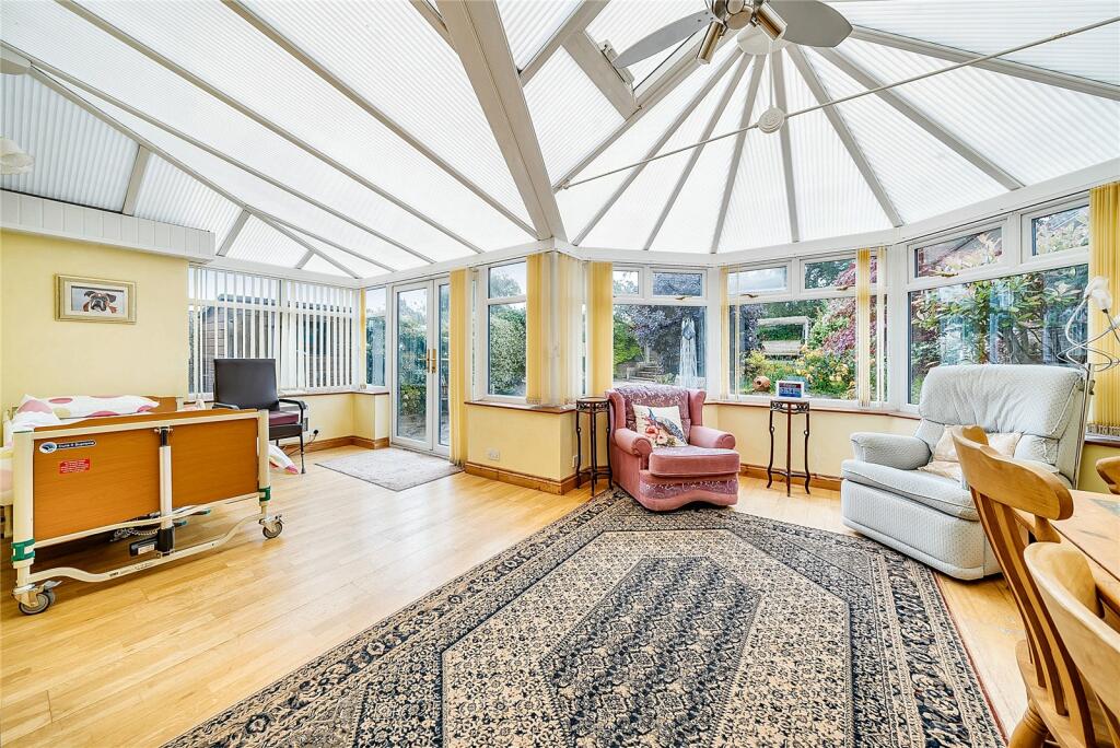 Additional property image - Mudford Road, Yeovil, Somerset, BA21