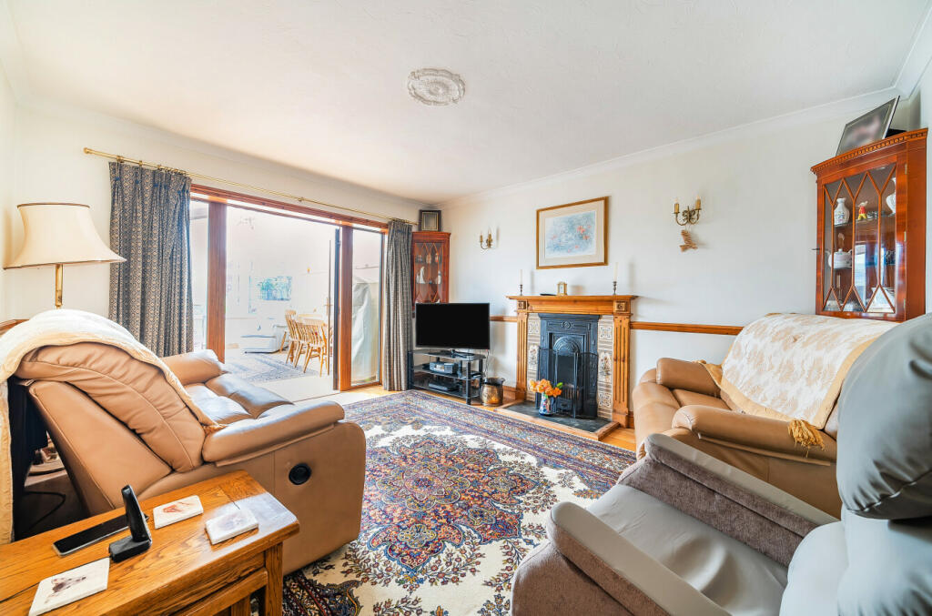 Additional property image - Mudford Road, Yeovil, Somerset, BA21