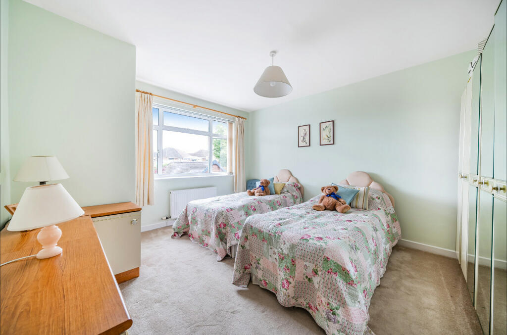 Additional property image - Mudford Road, Yeovil, Somerset, BA21