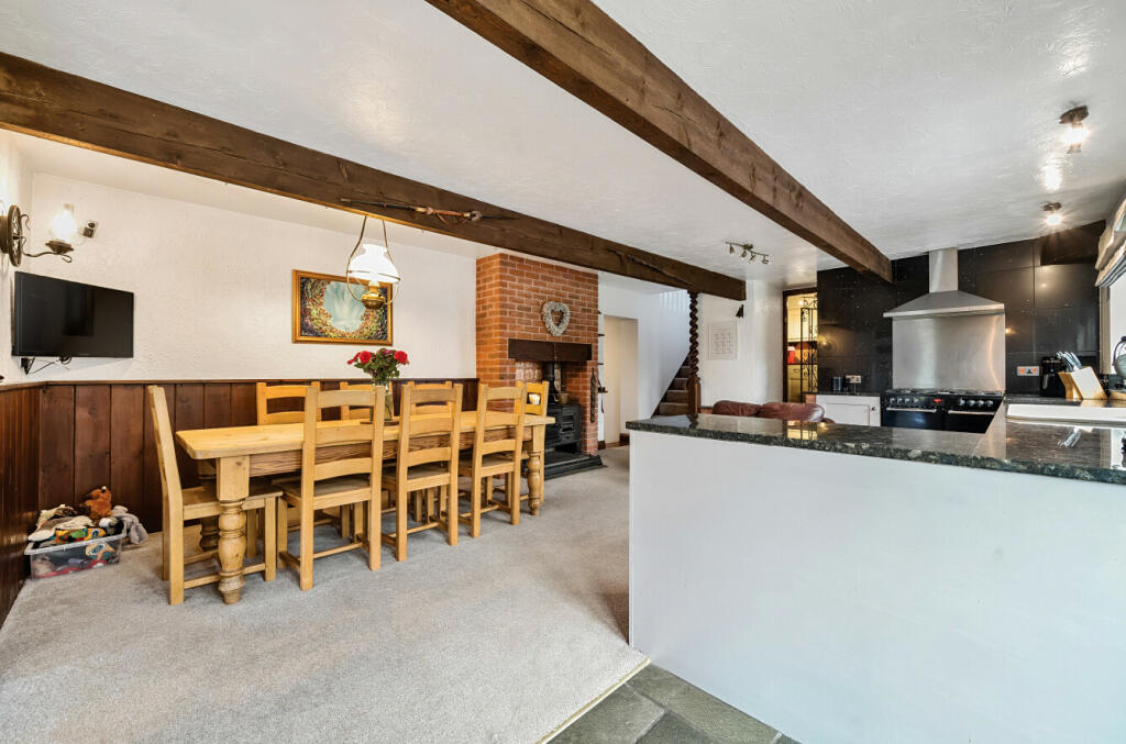 Additional property image - Hendford Hill, Yeovil, Somerset, BA20