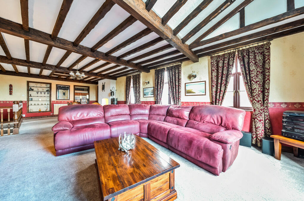 Additional property image - Hendford Hill, Yeovil, Somerset, BA20