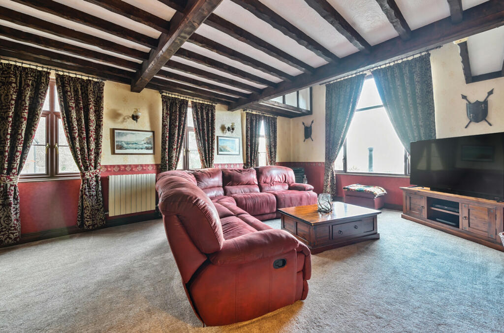 Additional property image - Hendford Hill, Yeovil, Somerset, BA20