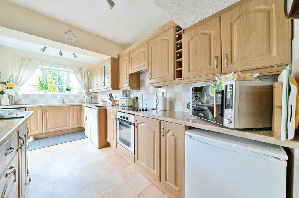 Additional property image - Meadow View, Stoford, Yeovil, Somerset, BA22