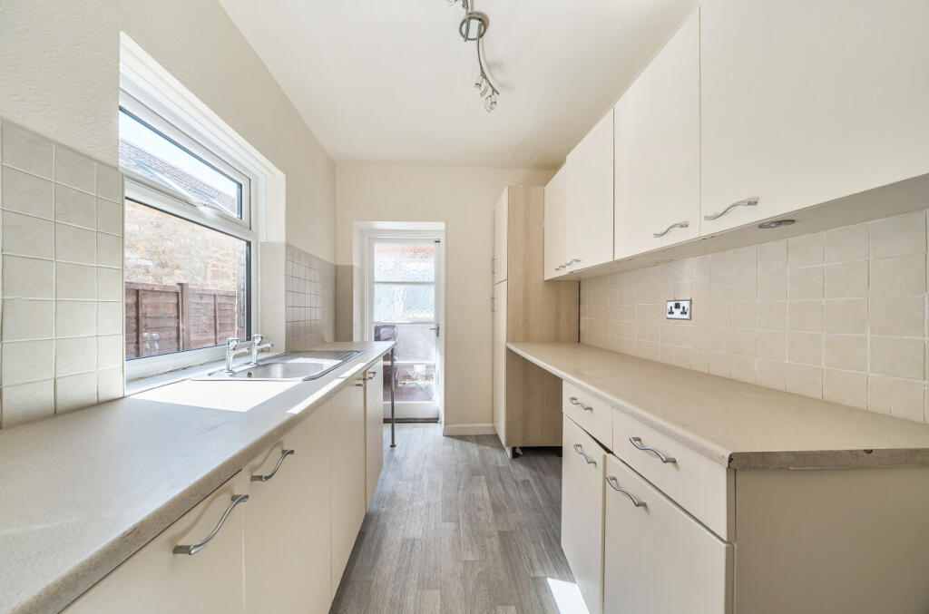 Additional image 8 of Vicarage Street, Tintinhull, Yeovil, Somerset, BA22