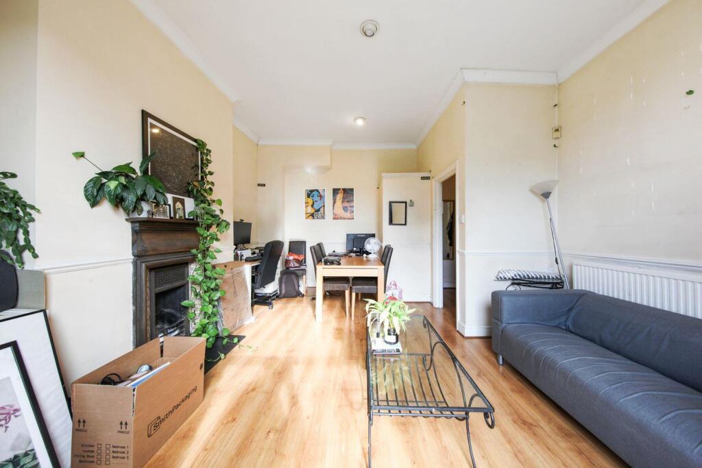 Main image of property: The Avenue, Brondesbury, NW6