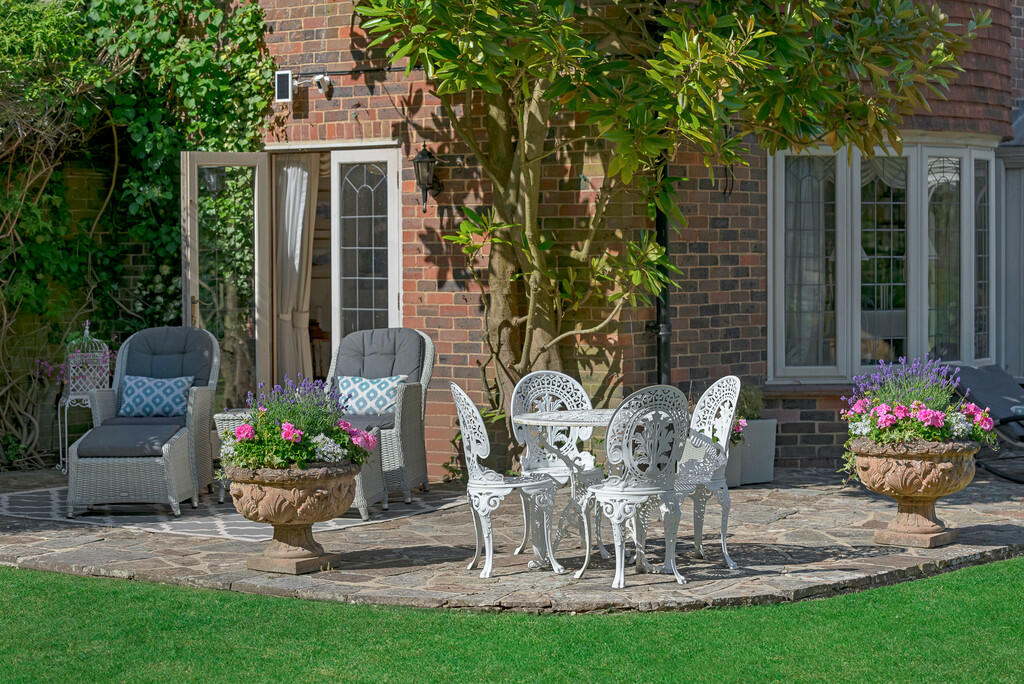 Additional property image - Webb Estate, Purley, Surrey