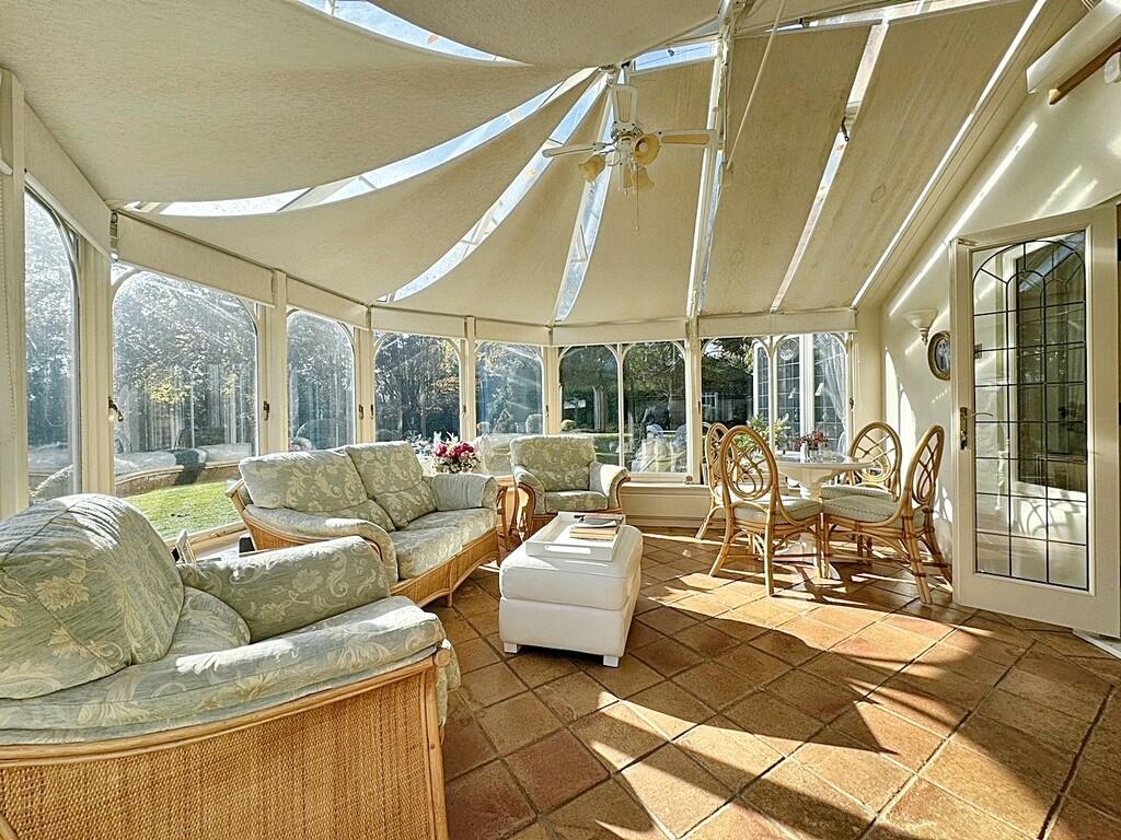 Additional property image - Webb Estate, Purley, Surrey