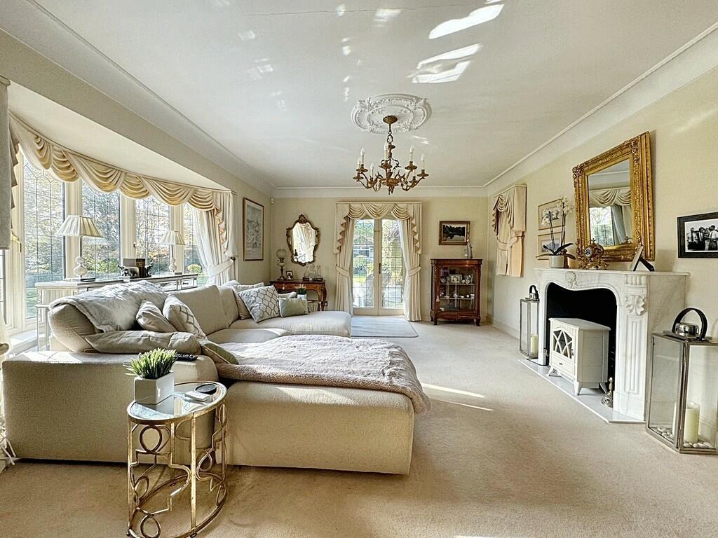 Additional property image - Webb Estate, Purley, Surrey