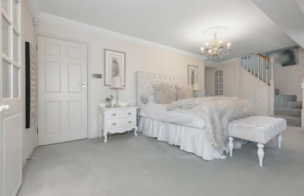 Additional property image - Webb Estate, Purley, Surrey