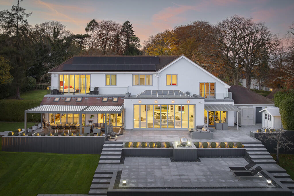 Additional property image - Webb Estate, Purley, Surrey
