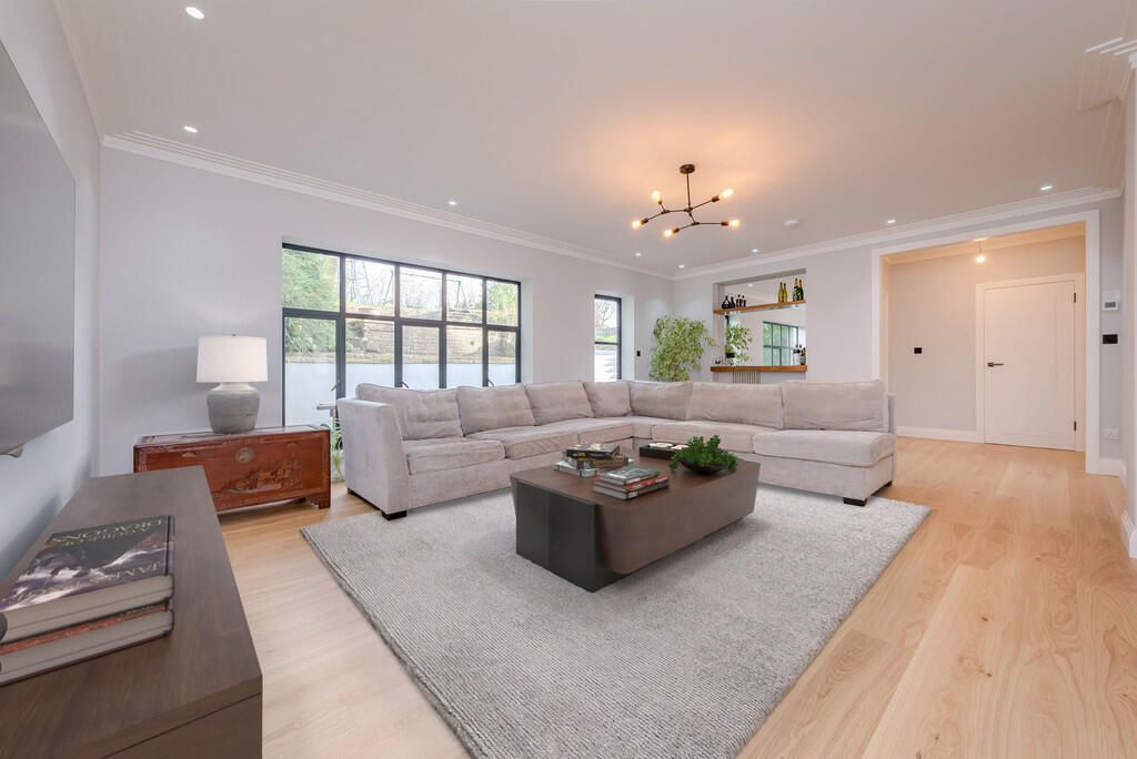 Additional property image - Purley, Surrey