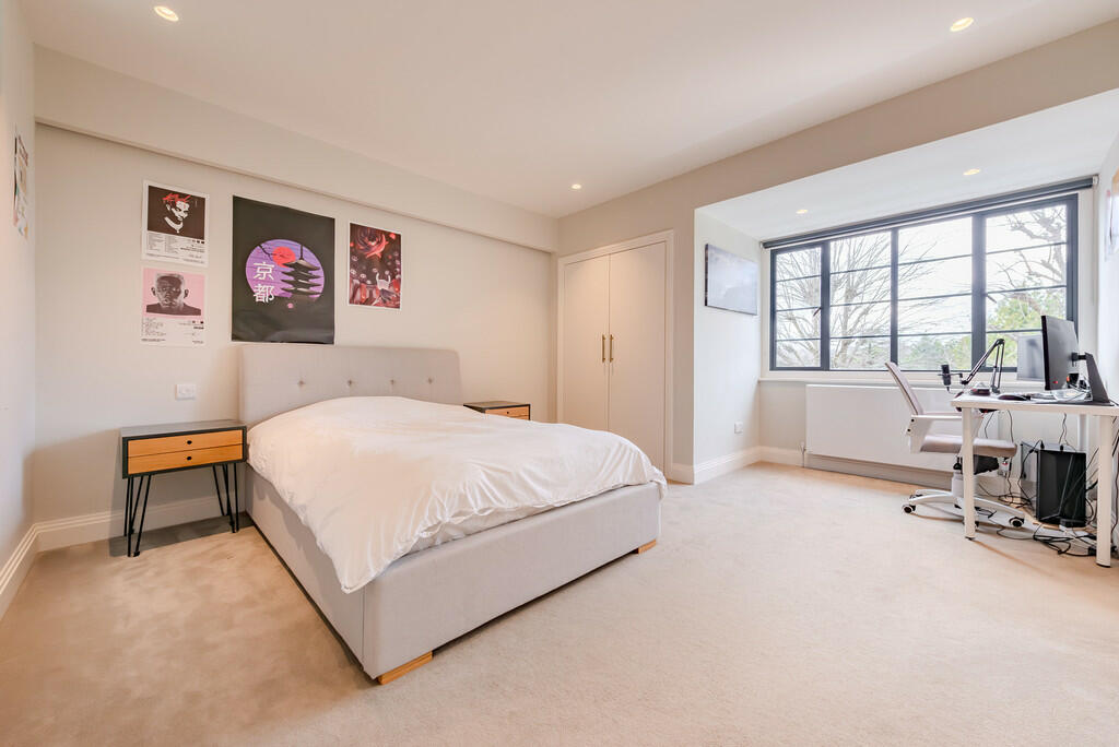 Additional property image - Purley, Surrey