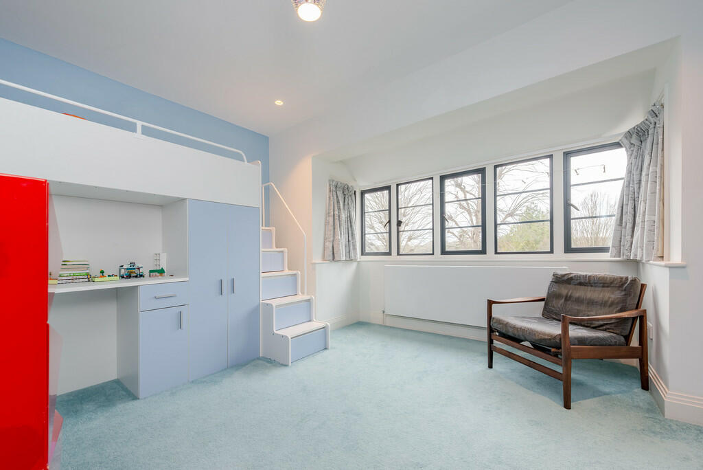 Additional property image - Purley, Surrey