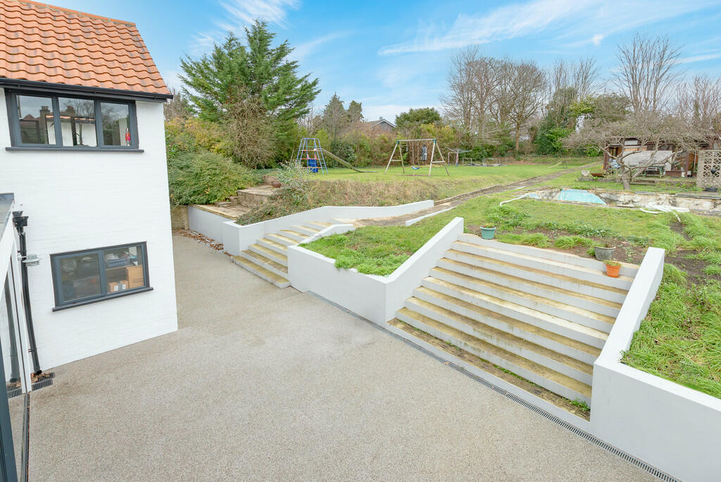 Additional property image - Purley, Surrey