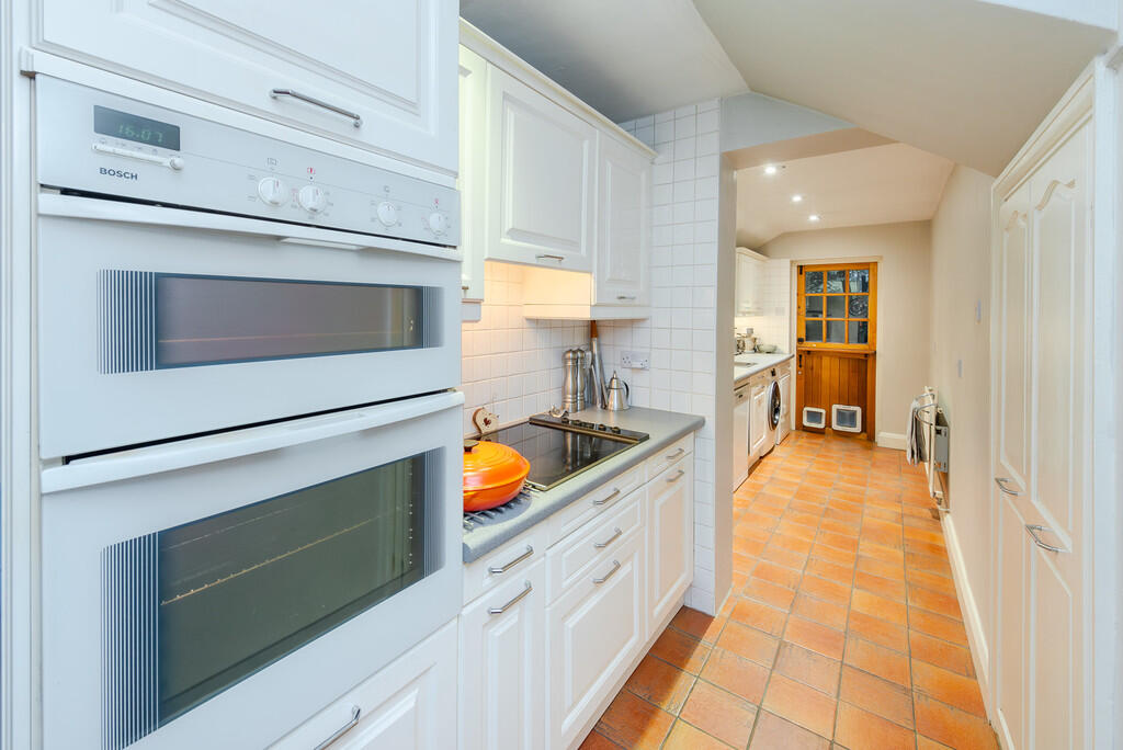 Additional property image - Coulson,Surrey