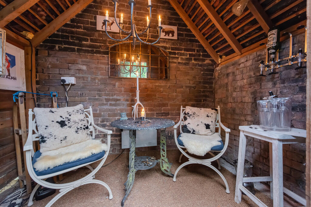 Additional property image - Coulson,Surrey