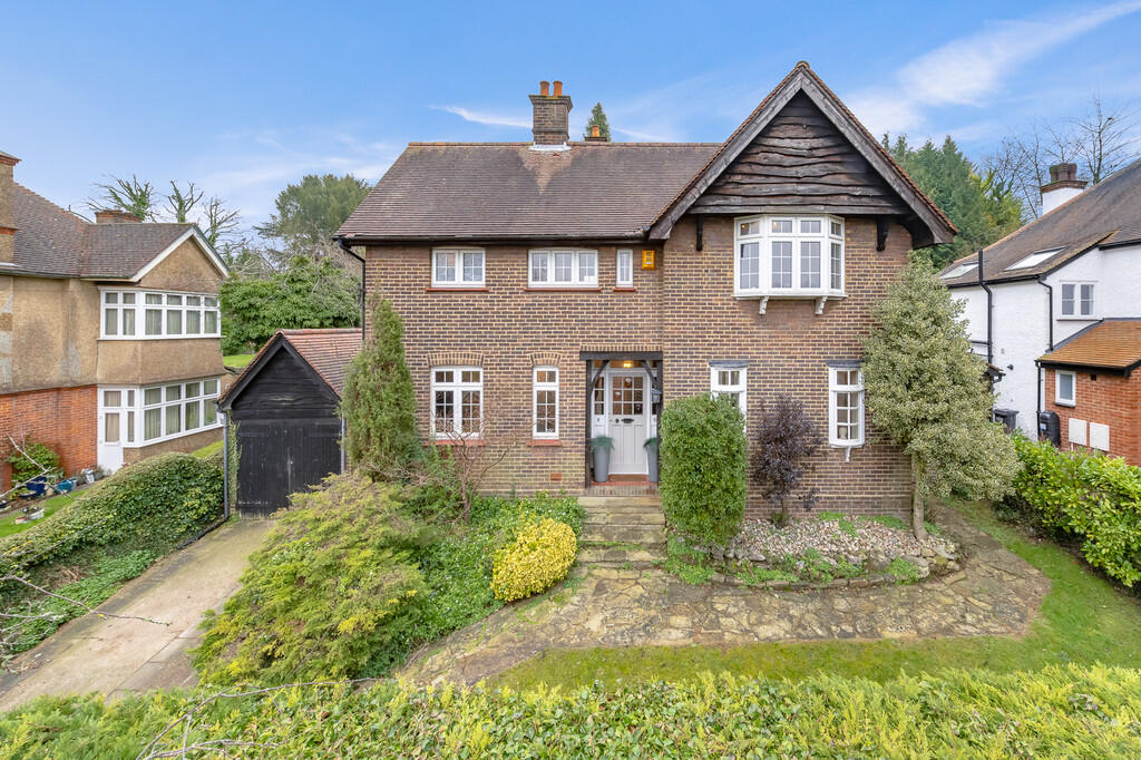 Additional property image - Coulson,Surrey