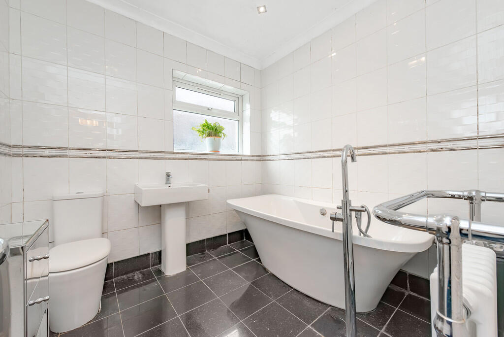 Additional property image - West Purley, Surrey