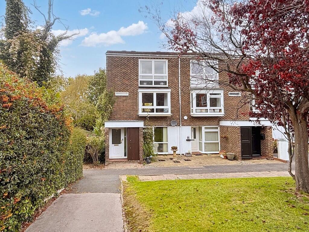 Main image of property: Coulsdon, Surrey