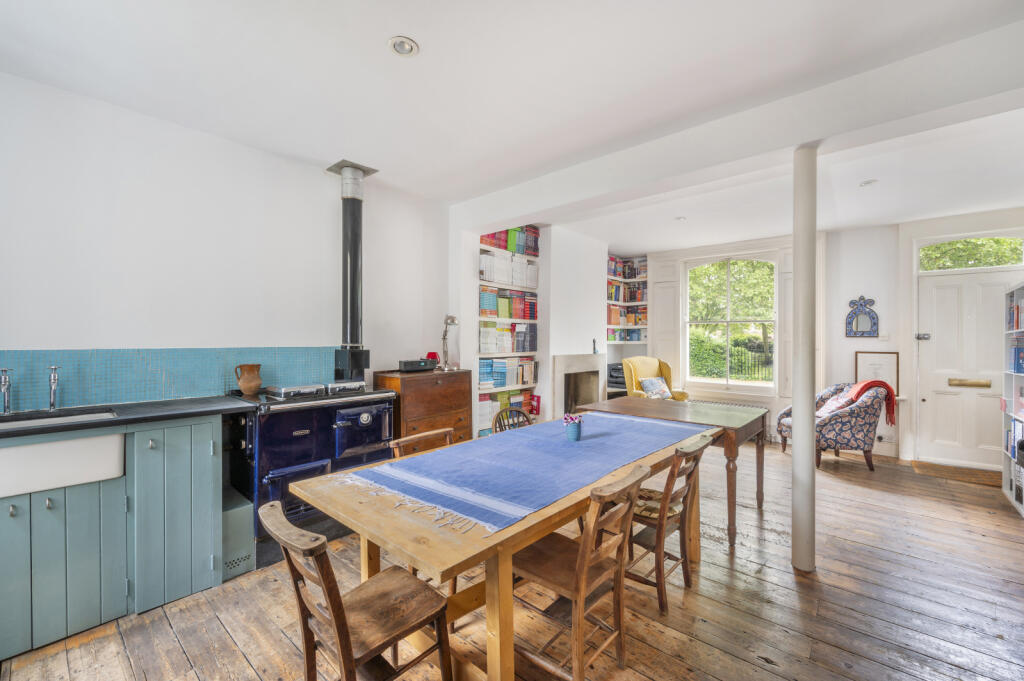 2 bedroom terraced house for sale in Elwin Street, Columbia Road, E2