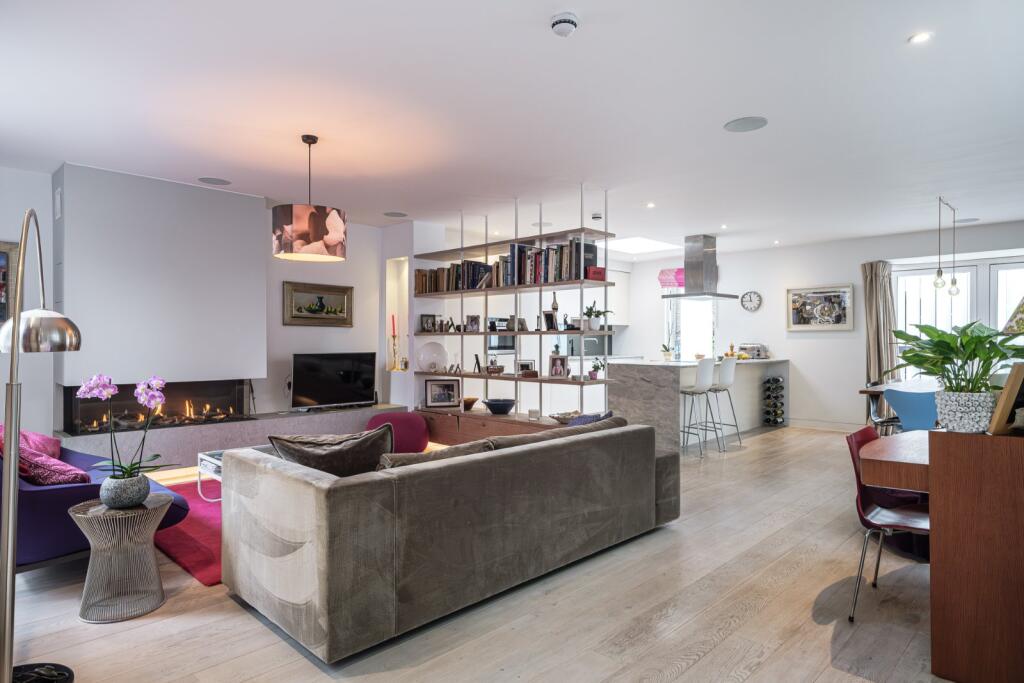 Main image of property: River Street Mews, 
Angel, EC1R
