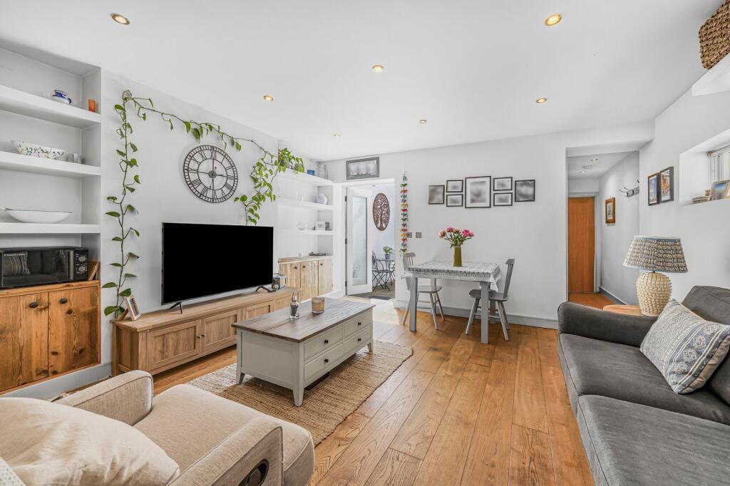 Main image of property: Torriano Cottages, 
Torriano Avenue, NW5